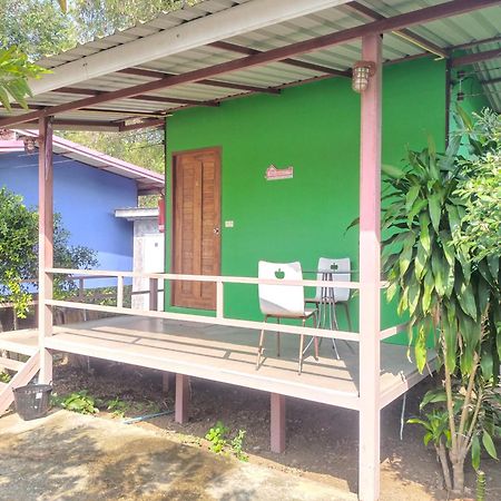 บ้านสวนนกโฮมสเตย์ Owlhouse Ban Pong Pat Ngoại thất bức ảnh